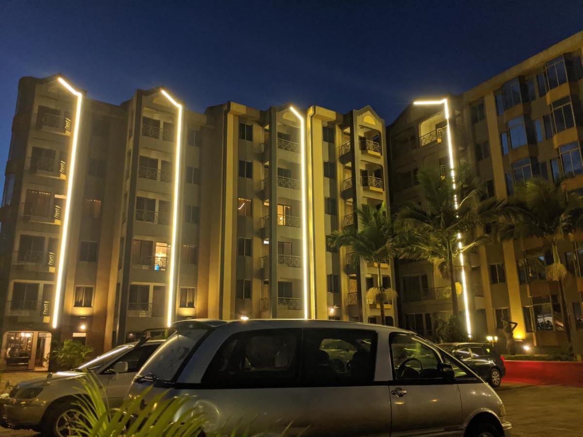 威望套房酒店 坎帕拉 外观 照片